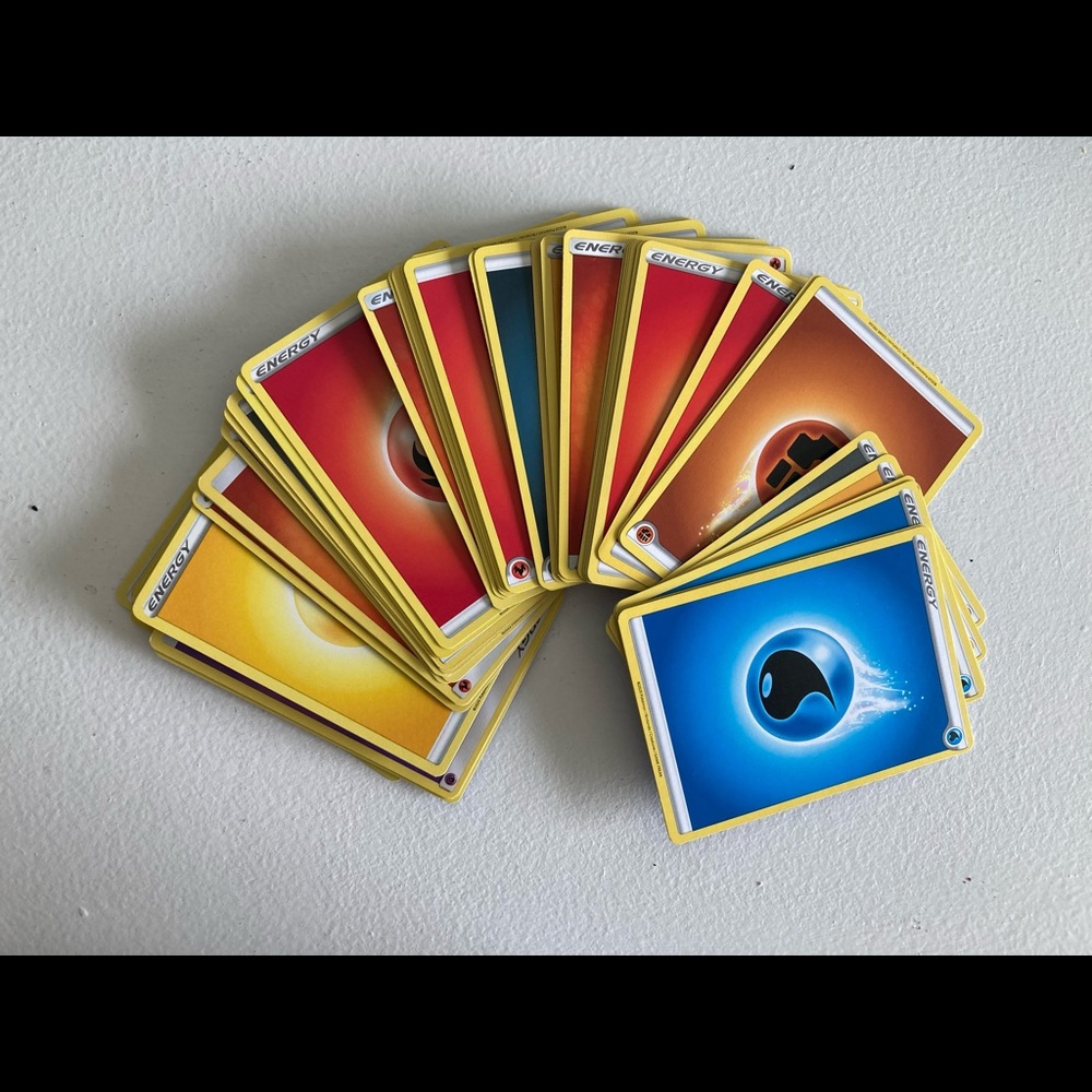 💕6 listings/$12💕 50 Pokémon Cards - Various energy cards
